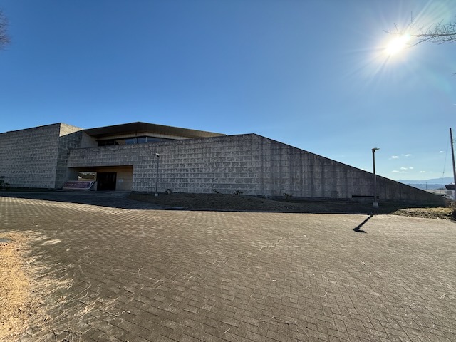 群馬県立土屋文明記念文学館